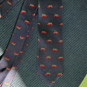 JCrew Crewcuts kids Christmas tie